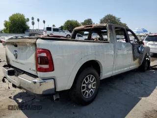 2022 Ram 2500 Longhorn z VIN 3C6UR5GL5NG381553, wystawiony jako Copart lot #70767164 z przebiegiem Nie podano mil oraz Nie do naprawy • Non repairable. Historia ofert i sprzedaży dostępna na DreamBid. Obrazek 3.