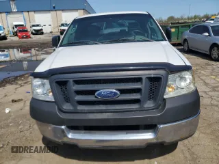 2008 Ford F-150 STX с VIN 1FTRX12W98FC05514, выставлен на аукционе Copart как лот 54832135 с пробегом 267 256 миль миль и Чистый • Clean title. История ставок и продаж доступна на DreamBid. Изображение 5.