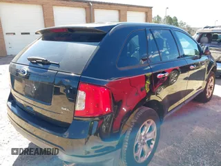 2011 Ford Edge SEL with VIN 2FMDK3JC7BBA89729, listed as a IAAI auction lot 41737284 with 170,503 mi miles. Bid and sale history available at carsss.com. Image 4.