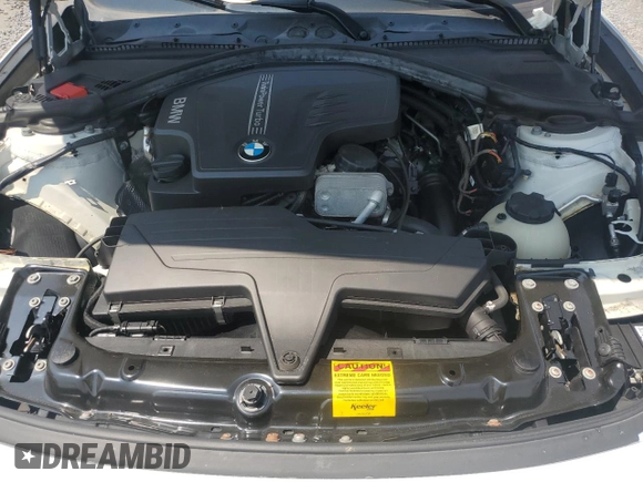 2014 BMW 3 Series 328i xDrive z VIN WBA3B5C50EP539273, wystawiony jako Copart lot #64083275 z przebiegiem Nie podano mil oraz Szkoda całkowita • Salvage title. Historia ofert i sprzedaży dostępna na DreamBid. Obrazek 11.