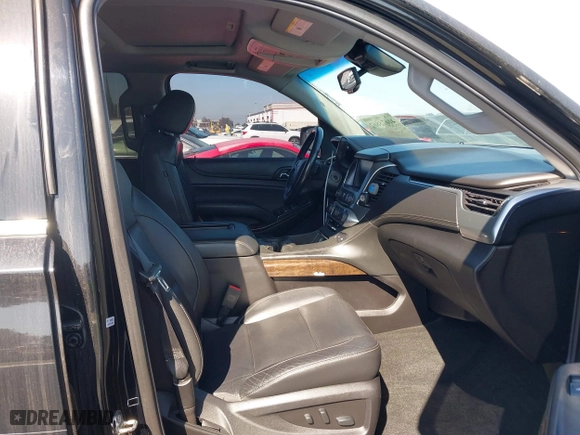 2018 Chevrolet Suburban LT with VIN 1GNSCHKCXJR262926, listed as a IAAI auction lot 41675862 with 181,117 mi miles. Bid and sale history available at carsss.com. Image 5.