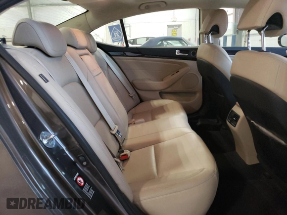 2014 Kia Cadenza Premium with VIN KNALN4D74E5141707, listed as a Copart auction lot 41341185 with 137,325 mi miles and Salvage Title. Bid and sale history available at carsss.com. Image 10.