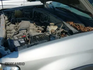 2005 Ford Escape XLT с VIN 1FMCU93105KA17060, выставлен на аукционе IAAI как лот 42919913 с пробегом 202 919 миль миль и . История ставок и продаж доступна на DreamBid. Изображение 19.