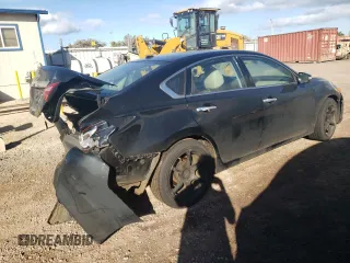 2018 Nissan Altima SV with VIN 1N4AL3AP6JC191860, listed as a Copart auction lot 48862284 with 131,892 mi miles and Non Repairable. Bid and sale history available at DreamBid. Image 3.