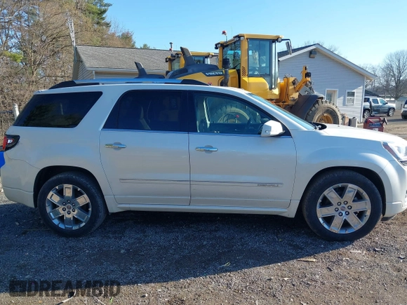 2015 GMC Acadia Denali with VIN 1GKKVTKD1FJ122367, listed as a IAAI auction lot 41850329 with 82,612 mi miles. Bid and sale history available at carsss.com. Image 13.