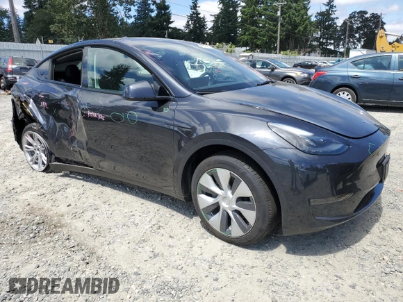 2024 Tesla Model Y с VIN 7SAYGDED1RF053003, выставлен на аукционе Copart как лот 63120195 с пробегом 8 679 миль миль и Списание • Salvage title. История ставок и продаж доступна на DreamBid. Изображение 4.