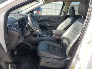 2019 Ford Escape Titanium с VIN 1FMCU9J91KUA35320, выставлен на аукционе Copart как лот 57755525 с пробегом 70 838 миль миль и На запчасти • Non repairable. История ставок и продаж доступна на DreamBid. Изображение 7.