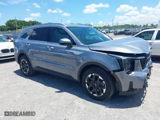 2024 Kia Sorento S with VIN 5XYRL4JC2RG254895, listed as a IAAI auction lot 39959899 with 4,185 mi miles. Bid and sale history available at carsss.com. Image 1.