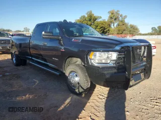 2019 Ram 3500 Tradesman with VIN 3C63RRGL2KG668329, listed as a Copart auction lot 79494624 with 107,952 mi miles and Salvage Title. Bid and sale history available at carsss.com. Image 4.