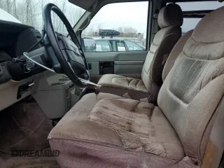 1995 Chevrolet Astro Cargo with VIN 1GBDM19W6SB190112, listed as a Copart auction lot 85621074 with 111,436 mi miles and Clean Title. Bid and sale history available at carsss.com. Image 7.