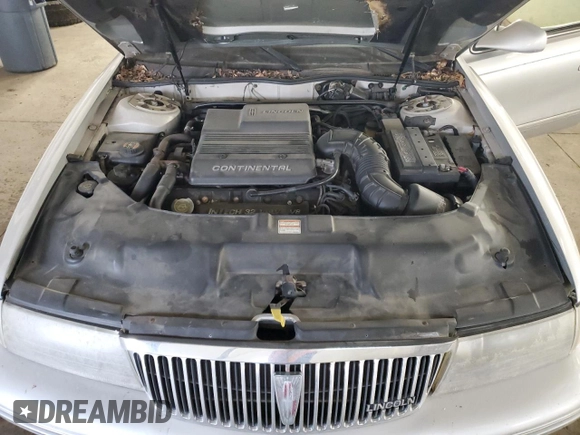 1997 Lincoln Continental with VIN 1LNLM97V0VY672751, listed as a Copart auction lot 89367315 with 132,659 mi miles and Salvage Title. Bid and sale history available at carsss.com. Image 11.