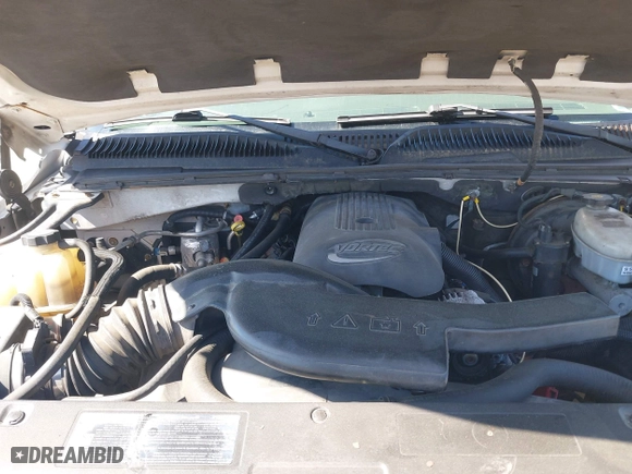 2003 Chevrolet Tahoe Z71 with VIN 1GNEK13Z63R228530, listed as a IAAI auction lot 41996750 with 220,916 mi miles. Bid and sale history available at carsss.com. Image 10.