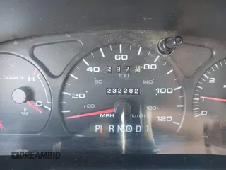 2003 Ford Taurus SES Standard with VIN 1FAFP55243G191713, listed as a IAAI auction lot 42145771 with 232,282 mi miles. Bid and sale history available at carsss.com. Image 7.