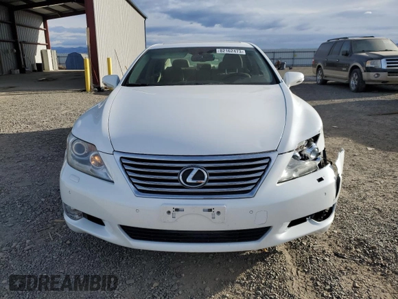 2010 Lexus LS 460 L with VIN JTHDL5EF4A5001156, listed as a Copart auction lot 82162473 with 100,322 mi miles and Salvage title. Bid and sale history available at DreamBid. Image 5.