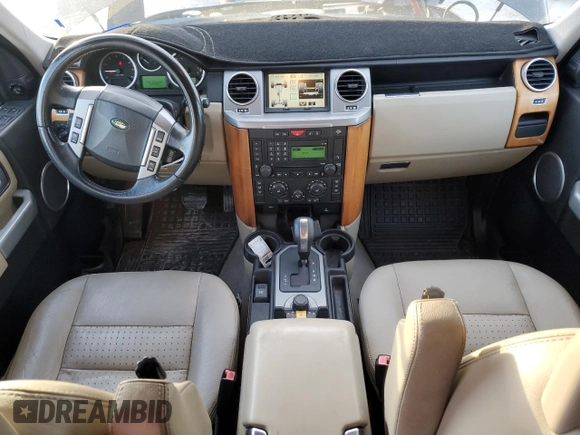 2009 Land Rover LR3 HSE z VIN SALAG25409A497929, wystawiony jako Copart lot #83253644 z przebiegiem 173 047 mil mil oraz Tytuł czysty. Historia ofert i sprzedaży dostępna na DreamBid. Obrazek 8.