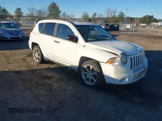 2007 Jeep Compass Limited with VIN 1J8FF57W07D193729, listed as a IAAI auction lot 41337781 with 173,928 mi miles. Bid and sale history available at carsss.com. Image 1.