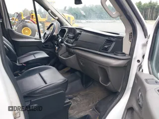 2023 Ford Transit Cargo с VIN 1FTBR3U89PKB38182, выставлен на аукционе IAAI как лот 42710478 с пробегом 78 774 миль миль и . История ставок и продаж доступна на DreamBid. Изображение 5.