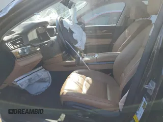 2013 BMW 7 Series 740Li xDrive с VIN WBAYF4C5XDDE23604, выставлен на аукционе Copart как лот 54978735 с пробегом 119 778 миль миль и Списание • Salvage title. История ставок и продаж доступна на DreamBid. Изображение 7.