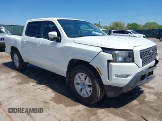 2024 Nissan Frontier SV z VIN 1N6ED1EJ0RN634679, wystawiony jako IAAI lot #42075250 z przebiegiem 2296 mil mil oraz . Historia ofert i sprzedaży dostępna na DreamBid. Obrazek 1.