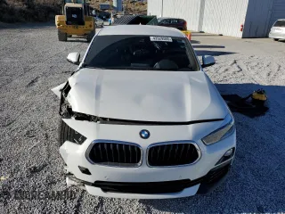 2020 BMW X2 xDrive28i with VIN WBXYJ1C09L5N87648, listed as a Copart auction lot 42029595 with 42,688 mi miles and Salvage Title. Bid and sale history available at carsss.com. Image 5.