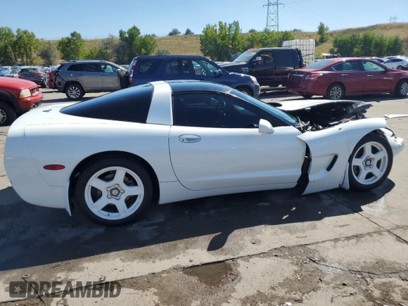 1998 Chevrolet Corvette with VIN 1G1YY22G5W5106479, listed as a Copart auction lot 70230154 with 52,237 mi miles and Salvage Title. Bid and sale history available at carsss.com. Image 3.