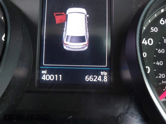 2021 Volkswagen Atlas SE z VIN 1V2JR2CA9MC547054, wystawiony jako IAAI lot #42090923 z przebiegiem 40 011 mil mil oraz . Historia ofert i sprzedaży dostępna na DreamBid. Obrazek 16.
