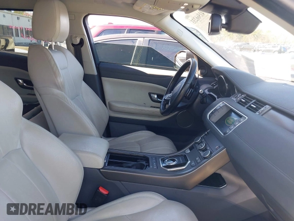 2019 Land Rover Range Rover Evoque SE with VIN SALVP2RX8KH340040, listed as a IAAI auction lot 41566233 with 91,642 mi miles. Bid and sale history available at carsss.com. Image 5.