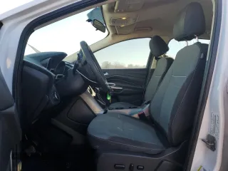 2015 Ford Escape SE with VIN 1FMCU9GX2FUB28617, listed as a Copart auction lot 46711975 with 131,963 mi miles and Salvage Title. Bid and sale history available at DreamBid. Image 7.