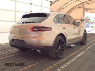 2018 Porsche Macan with VIN WP1AA2A54JLB07736, listed as a Copart auction lot 61697685 with 131,096 mi miles and Clean title. Bid and sale history available at DreamBid. Image 4.