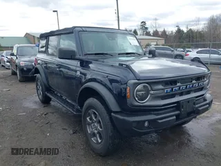 2021 Ford Bronco with VIN 1FMDE5BH8MLA83132, listed as a IAAI auction lot 41729825 with 31,192 mi miles. Bid and sale history available at carsss.com. Image 1.