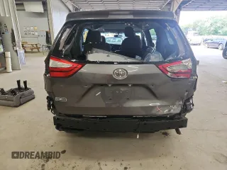 2017 Toyota Sienna XLE Auto Access Seat with VIN 5TDYZ3DC3HS851961, listed as a Copart auction lot 62155305 with 121,143 mi miles and Salvage title. Bid and sale history available at DreamBid. Image 6.