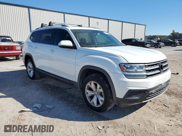 2018 Volkswagen Atlas Launch Edition with VIN 1V2BR2CA2JC509892, listed as a Copart auction lot 81272824 with 107,686 mi miles and Salvage title. Bid and sale history available at DreamBid. Image 4.