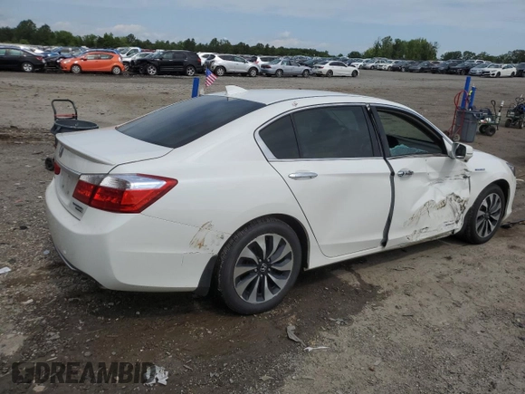 2015 Honda Accord Touring with VIN 1HGCR6F79FA003218, listed as a Copart auction lot 60108715 with 114,328 mi miles and Salvage title. Bid and sale history available at DreamBid. Image 3.