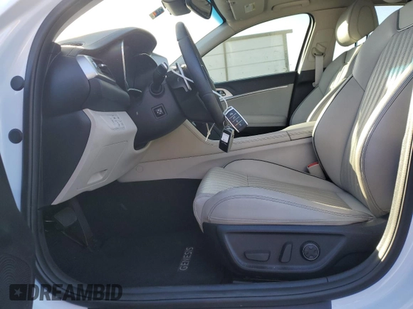 2019 Genesis G70 2.0T Advanced with VIN KMTG34LA1KU026797, listed as a Copart auction lot 89213515 with 29,777 mi miles and Salvage Title. Bid and sale history available at carsss.com. Image 7.