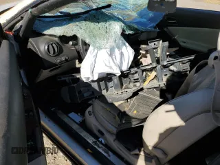 2007 Pontiac G6 GT z VIN 1G2ZH18N074237794, wystawiony jako Copart lot #77636474 z przebiegiem Nie podano mil oraz Nie do naprawy • Non repairable. Historia ofert i sprzedaży dostępna na DreamBid. Obrazek 8.
