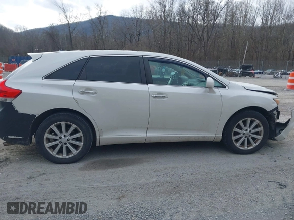 2009 Toyota Venza with VIN 4T3ZE11A79U011110, listed as a IAAI auction lot 41412493 with 222,909 mi miles and . Bid and sale history available at carsss.com. Image 12.