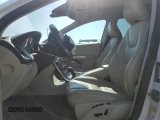 2014 Volvo XC60 3.2L z VIN YV4952DL0E2526338, wystawiony jako Copart lot #56057875 z przebiegiem 196 142 mil mil oraz Szkoda całkowita • Salvage title. Historia ofert i sprzedaży dostępna na DreamBid. Obrazek 7.