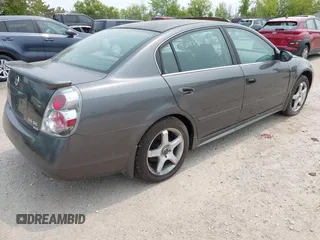 2005 Nissan Altima SE-R with VIN 1N4BL11D55C167862, listed as a IAAI auction lot 42415547 with Not provided miles and . Bid and sale history available at DreamBid. Image 4.