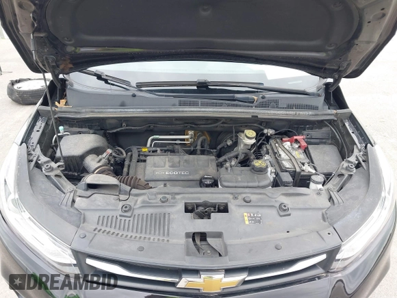 2020 Chevrolet Trax LT with VIN KL7CJLSBXLB003682, listed as a IAAI auction lot 41841753 with 114,624 mi miles and . Bid and sale history available at DreamBid. Image 10.