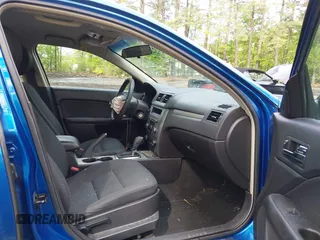 2012 Ford Fusion SE with VIN 3FAHP0HA2CR194973, listed as a IAAI auction lot 42094356 with 186,769 mi miles and . Bid and sale history available at carsss.com. Image 5.