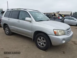 2004 Toyota Highlander z VIN JTEDP21A240020638, wystawiony jako IAAI lot #42440641 z przebiegiem 218 751 mil mil oraz . Historia ofert i sprzedaży dostępna na DreamBid. Obrazek 1.