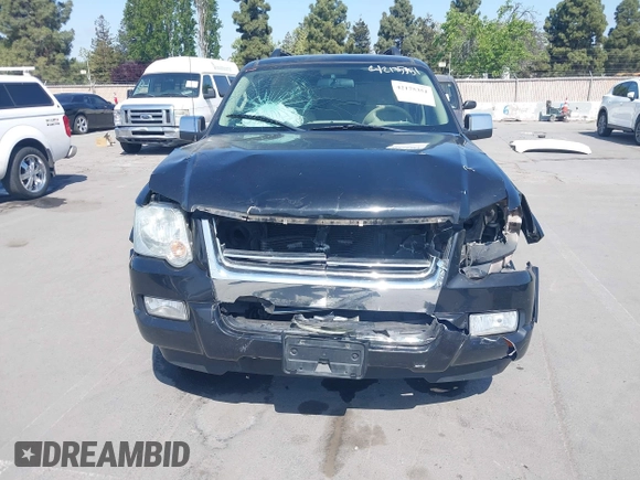 2010 Ford Explorer XLT with VIN 1FMEU7DE4AUA73161, listed as a IAAI auction lot 42175351 with 178,936 mi miles. Bid and sale history available at carsss.com. Image 6.