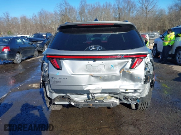 2022 Hyundai Tucson SEL with VIN 5NMJBCAEXNH025957, listed as a IAAI auction lot 41636130 with 40,804 mi miles and . Bid and sale history available at carsss.com. Image 17.