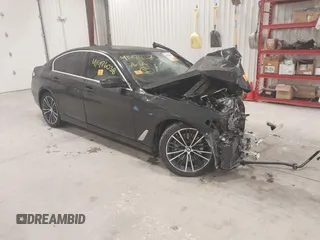 2022 BMW 5 Series 540i xDrive z VIN WBA73BJ09NWX56346, wystawiony jako IAAI lot #41476038 z przebiegiem Nie podano mil oraz . Historia ofert i sprzedaży dostępna na DreamBid. Obrazek 1.