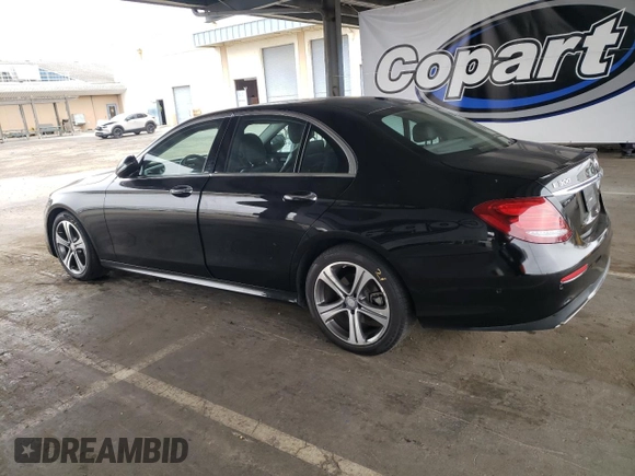 2017 Mercedes-Benz E 300 Luxury with VIN WDDZF4JB9HA067009, listed as a Copart auction lot 60285755 with 81,776 mi miles and Salvage title. Bid and sale history available at DreamBid. Image 2.