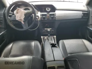 2010 Mercedes-Benz GLK 350 z VIN WDCGG8HB6AF412219, wystawiony jako Copart lot #55326955 z przebiegiem 126 960 mil mil oraz Szkoda całkowita • Salvage title. Historia ofert i sprzedaży dostępna na DreamBid. Obrazek 8.
