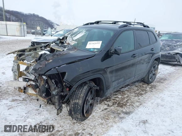 2019 Jeep Cherokee Latitude Plus with VIN 1C4PJMLB2KD472728, listed as a IAAI auction lot 41342695 with 66,000 mi miles and . Bid and sale history available at carsss.com. Image 2.
