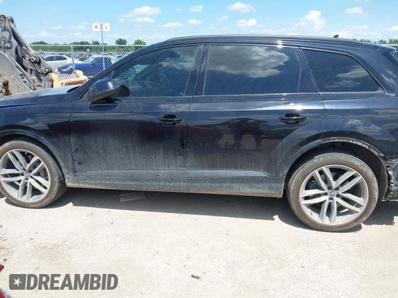 2018 Audi Q7 Prestige with VIN WA1VAAF77JD031456, listed as a IAAI auction lot 42593433 with 141,200 mi miles and . Bid and sale history available at DreamBid. Image 15.