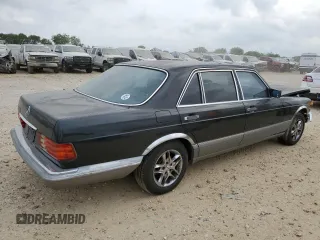 1987 Mercedes-Benz 560 with VIN WDBCA39DXHA343601, listed as a Copart auction lot 53922265 with 263,600 mi miles and Clean Title. Bid and sale history available at DreamBid. Image 3.
