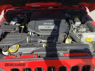 2018 Jeep Wrangler JK Unlimited Sahara with VIN 1C4HJWEG5JL893839, listed as a Copart auction lot 50401454 with 60,383 mi miles and Salvage Title. Bid and sale history available at carsss.com. Image 13.